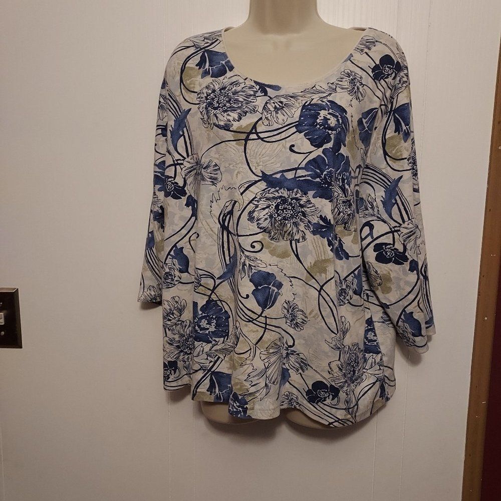 Karen Scott  EX cond  26 inches armpit to armpit XXL 26 inch length